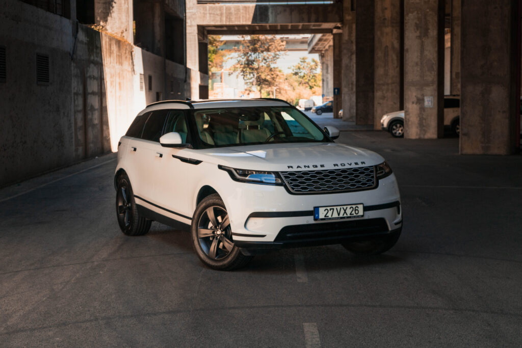 Range Rover Velar D240