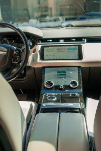 Range Rover Velar D240