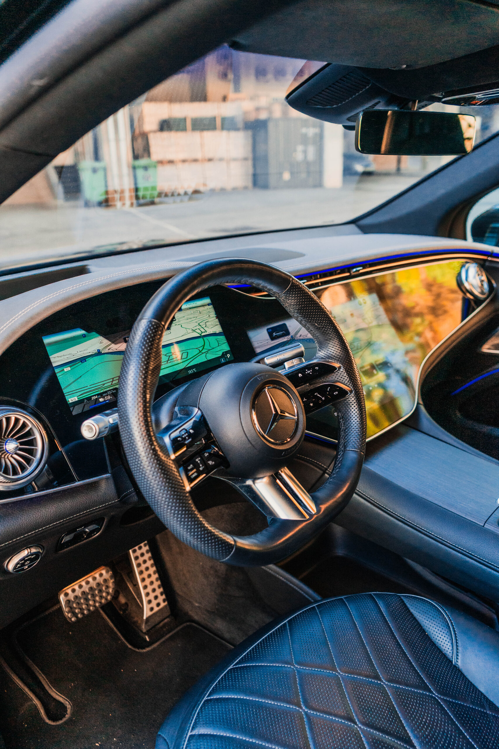 Mercedes-Benz EQS 450+