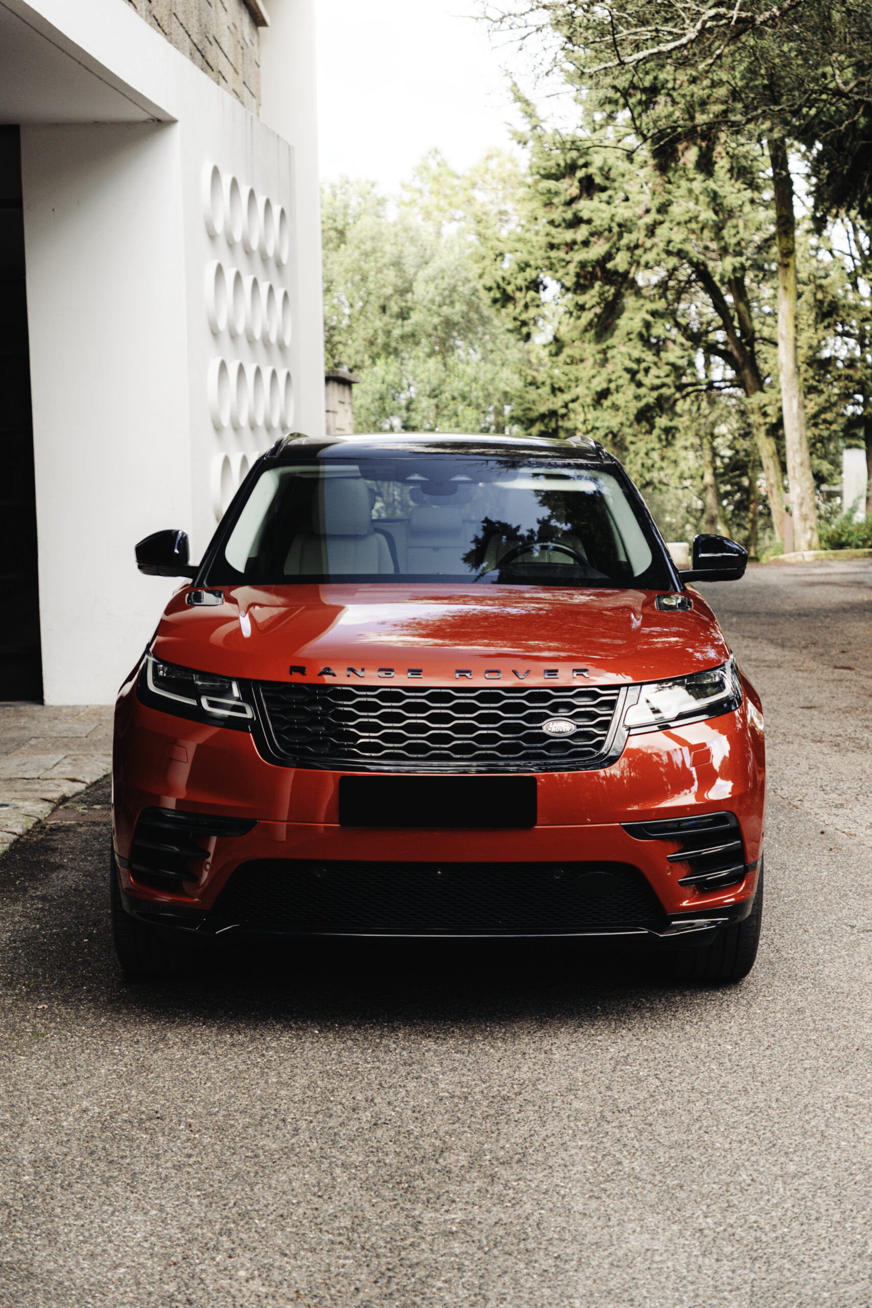 Land Rover Range Rover Velar 2.0 P400e AWD R-Dynamic