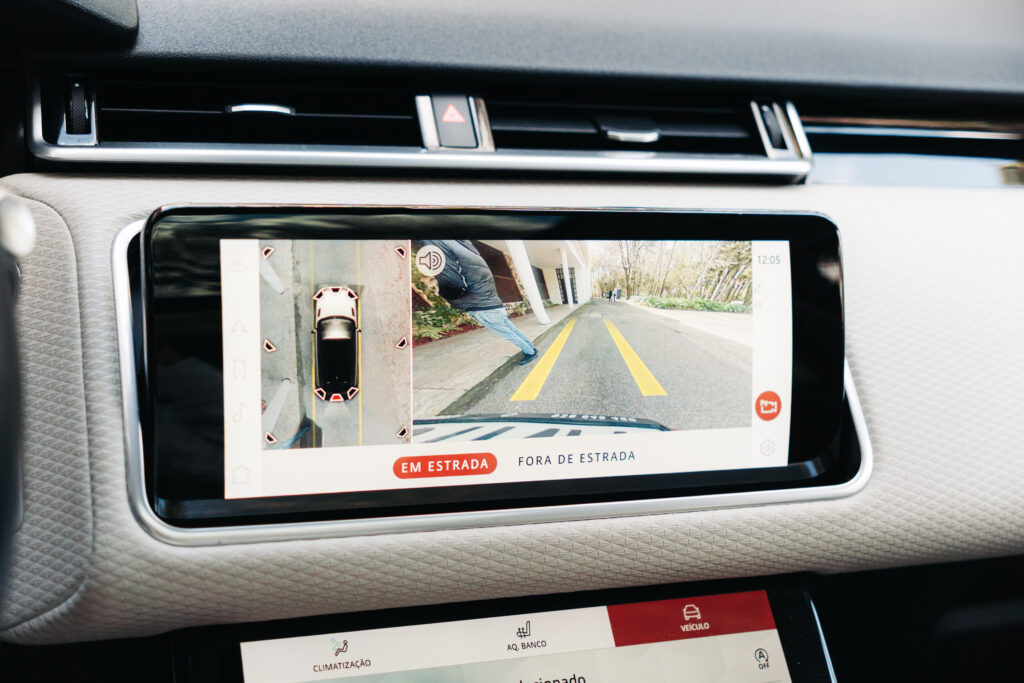 Land Rover Range Rover Velar 2.0 P400e AWD R-Dynamic