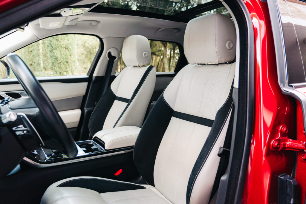 Land Rover Range Rover Velar 2.0 P400e AWD R-Dynamic