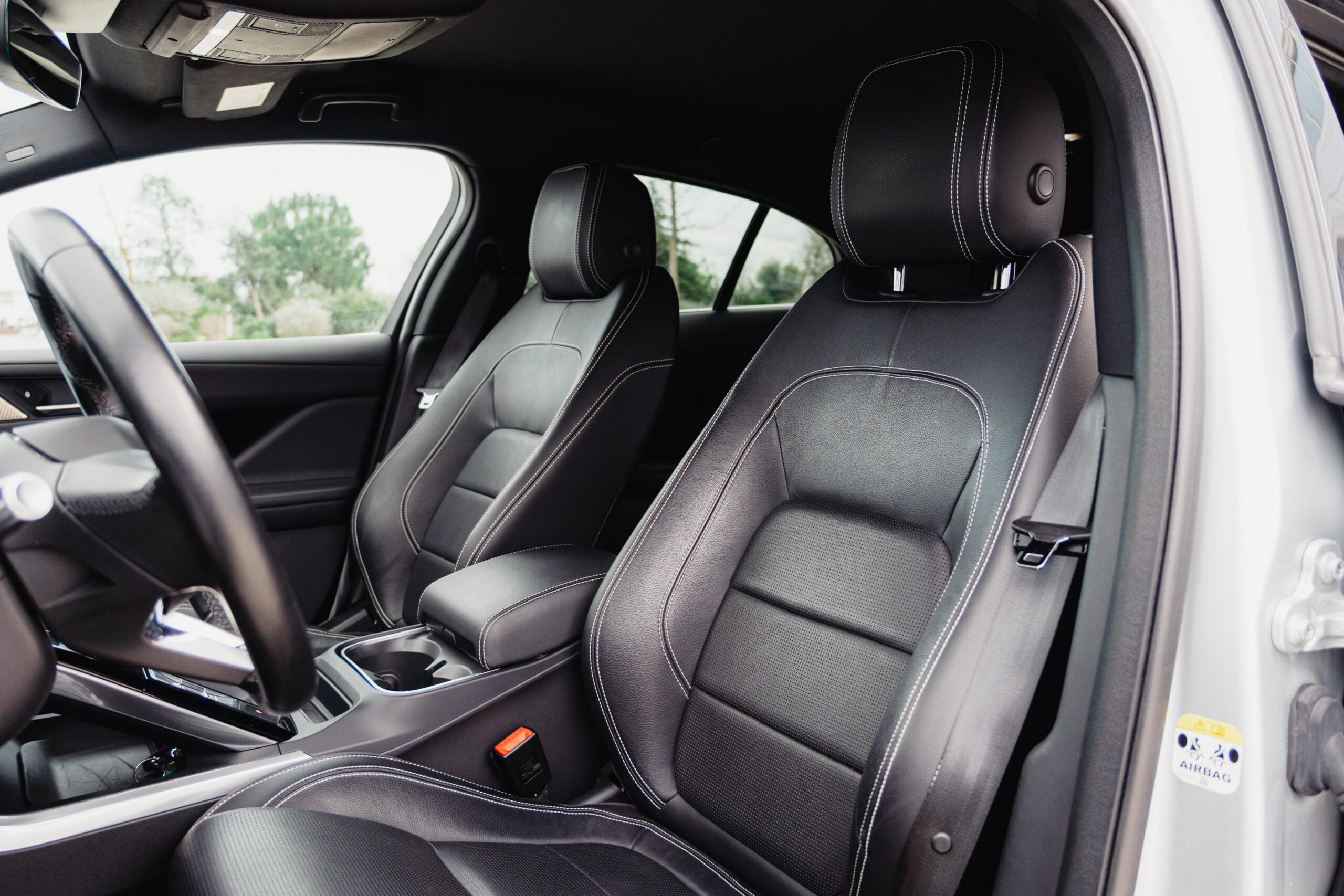 Jaguar I-Pace EV400 AWD R-DYNAMIC SE