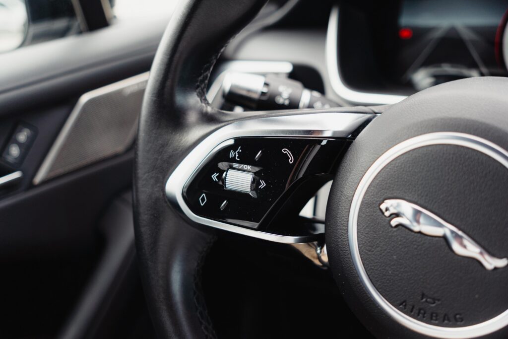 Jaguar I-Pace EV400 AWD R-DYNAMIC SE