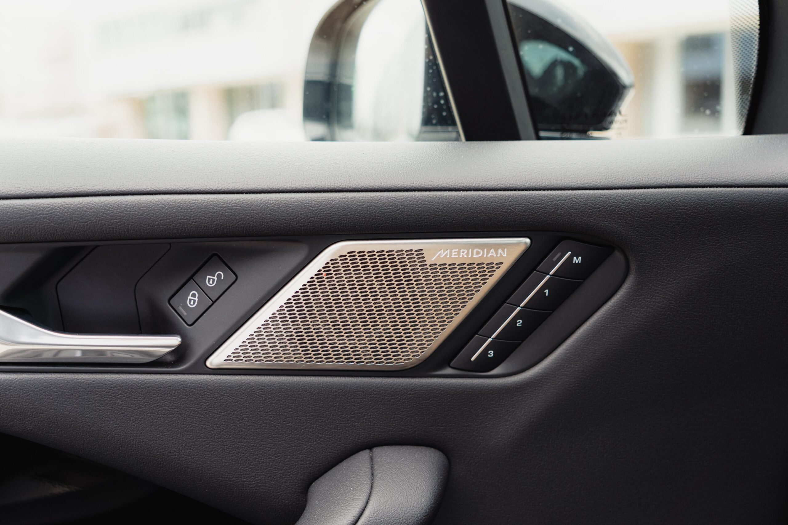 Jaguar I-Pace EV400 AWD R-DYNAMIC SE