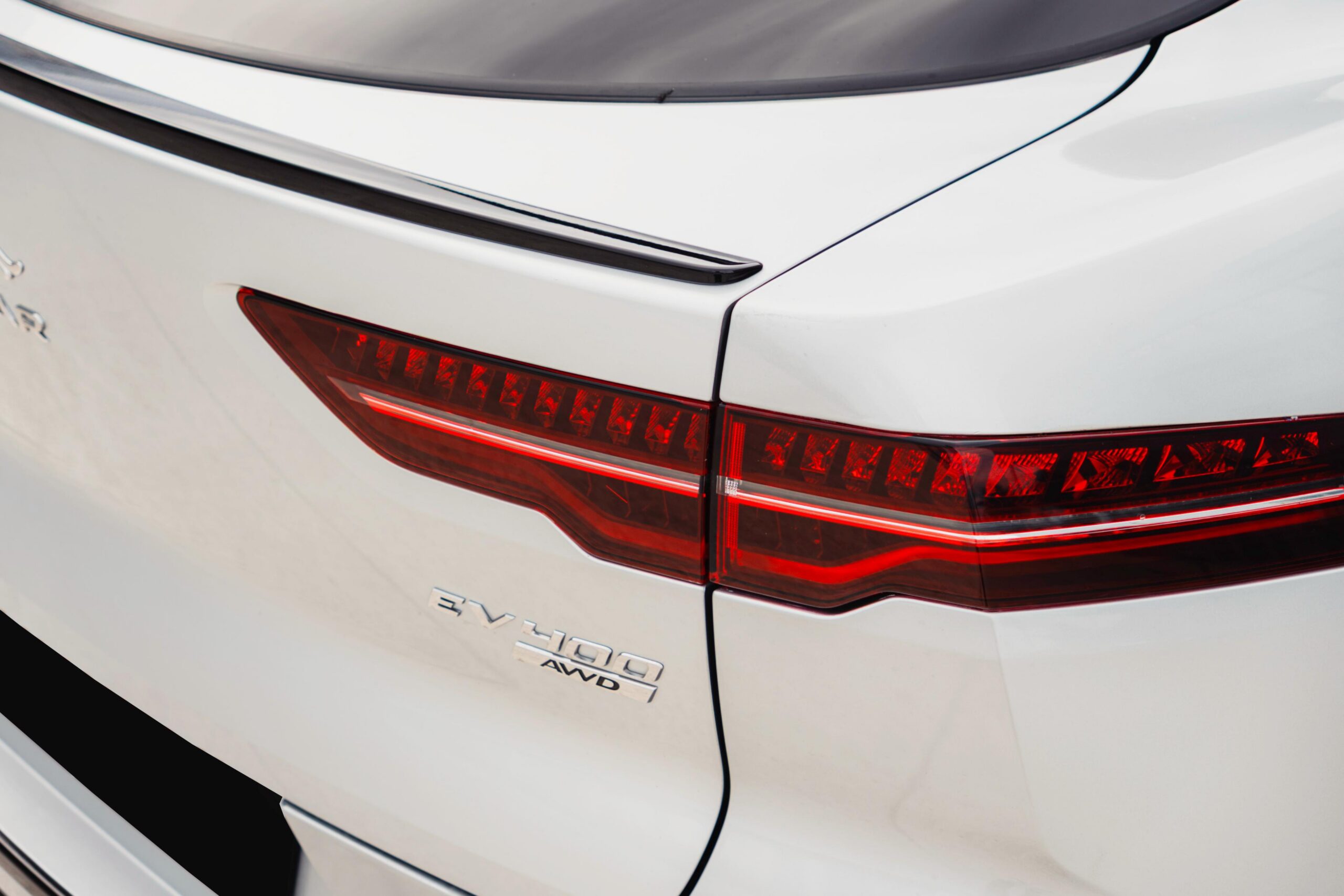 Jaguar I-Pace EV400 AWD R-DYNAMIC SE