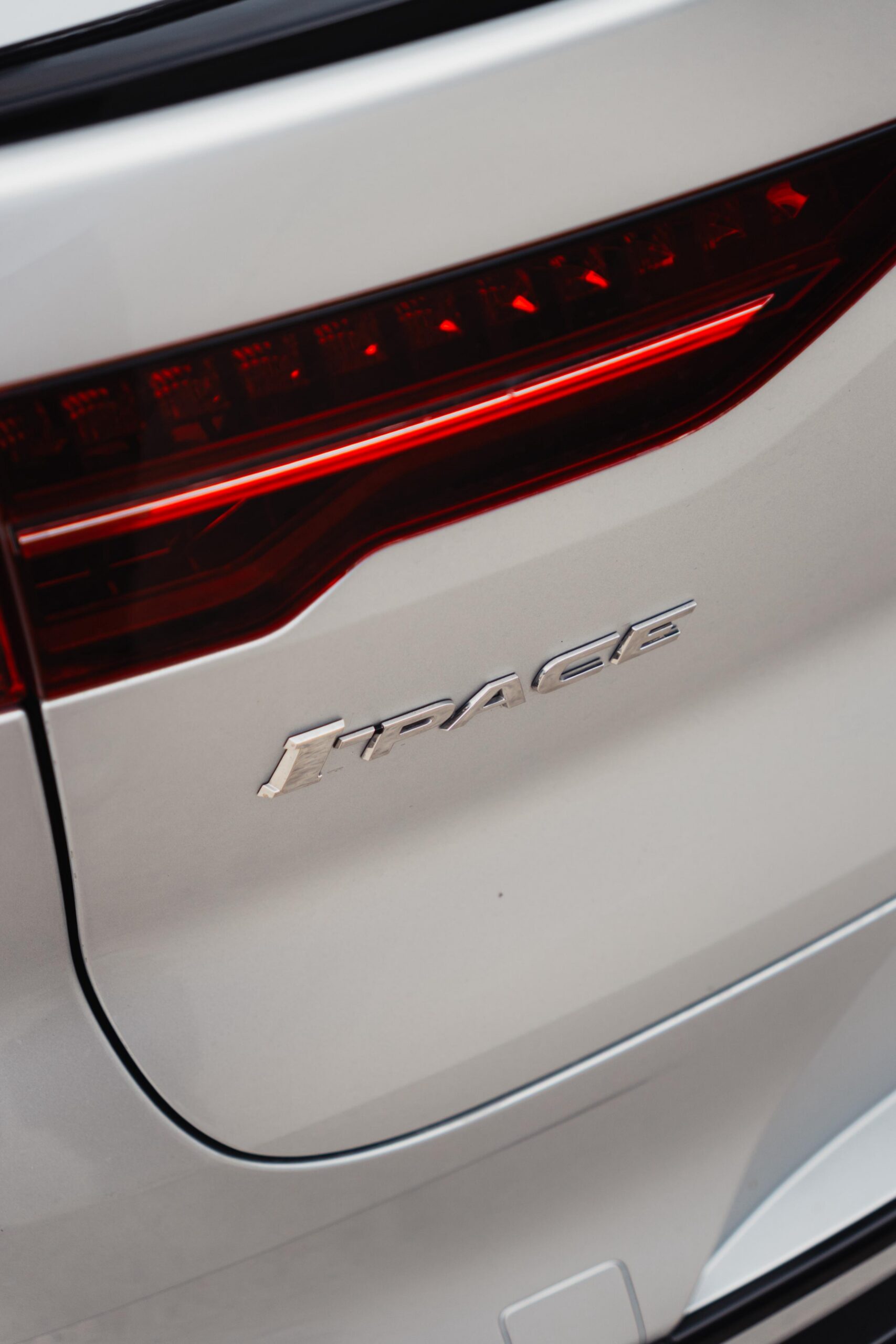 Jaguar I-Pace EV400 AWD R-DYNAMIC SE